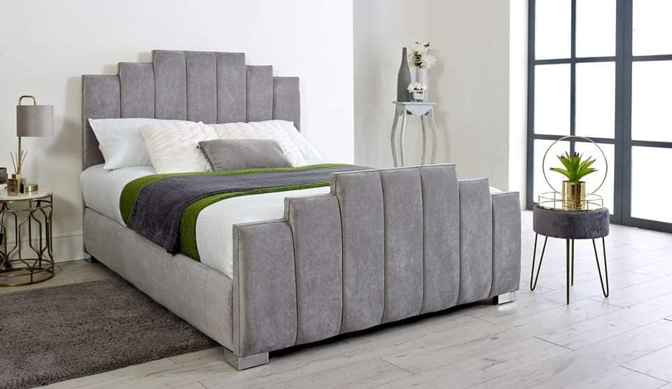 Ashly Arizona Bed variation 1