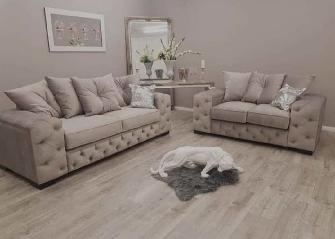 Ashly Ashton Sofa variation 1