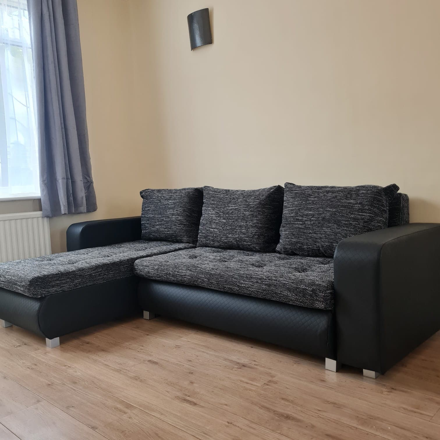 Berlin Sofa Bed variation 3