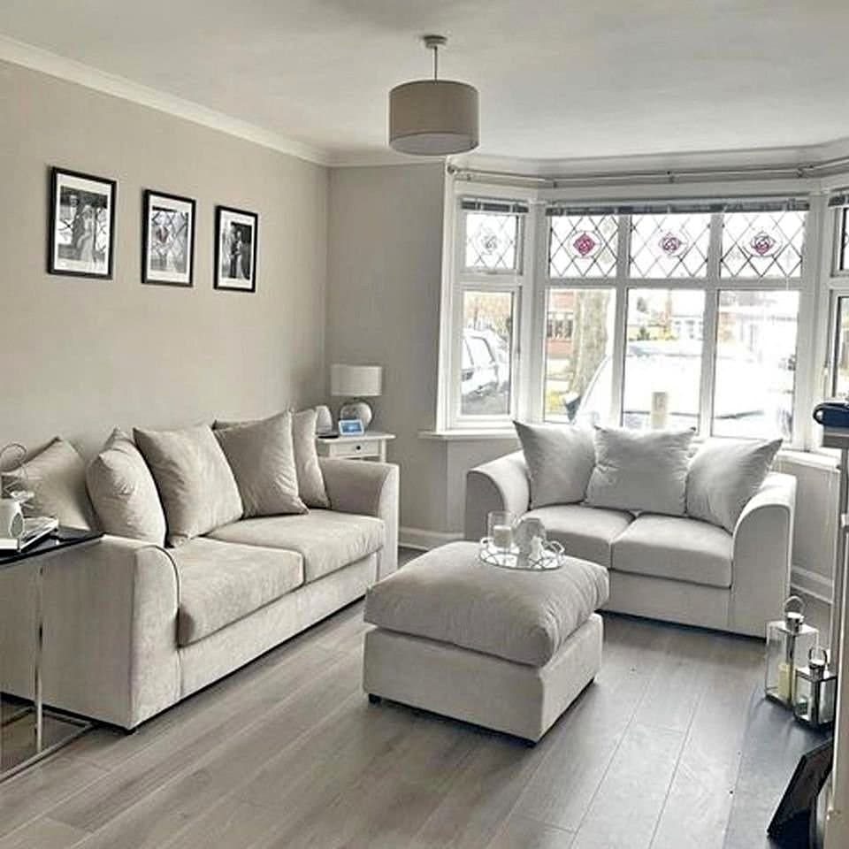 Elegant Dylan Sofa variation 2