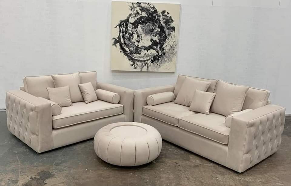 Royal Ruby Sofa variation 3