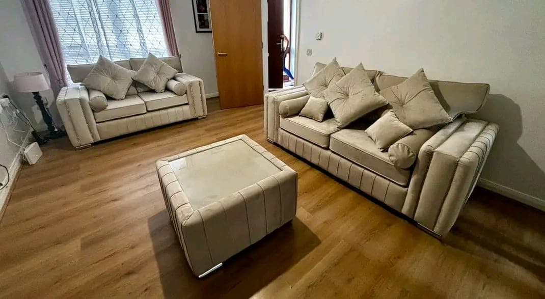 Soothing Lilly Sofa variation 10