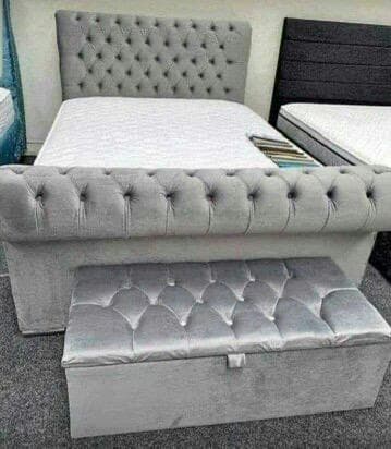 Stylz Sleigh Bed variation 12
