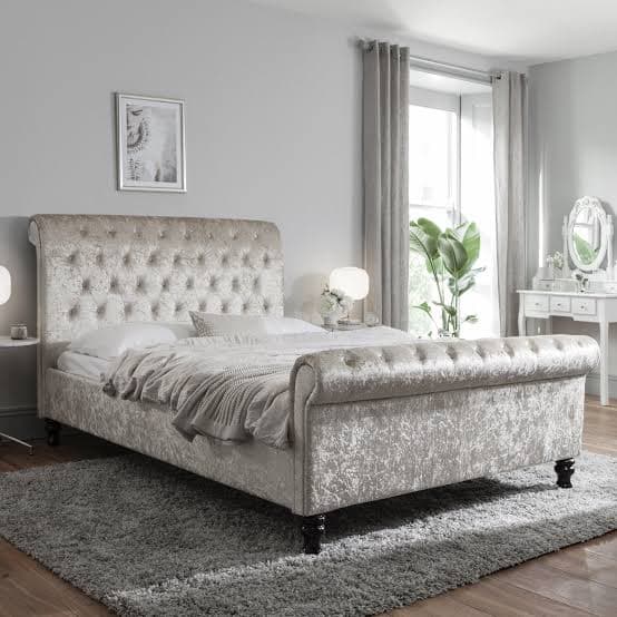 Swan Sleigh Bed variation 1