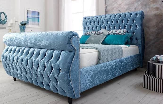 Swan Sleigh Bed variation 2