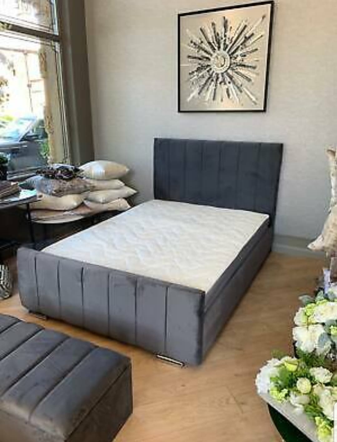Trendy Panel Back Bed variation 1