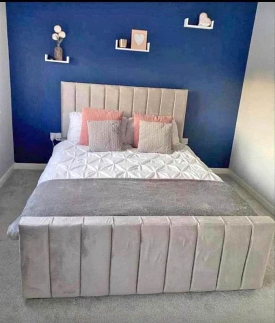 Trendy Panel Back Bed variation 4