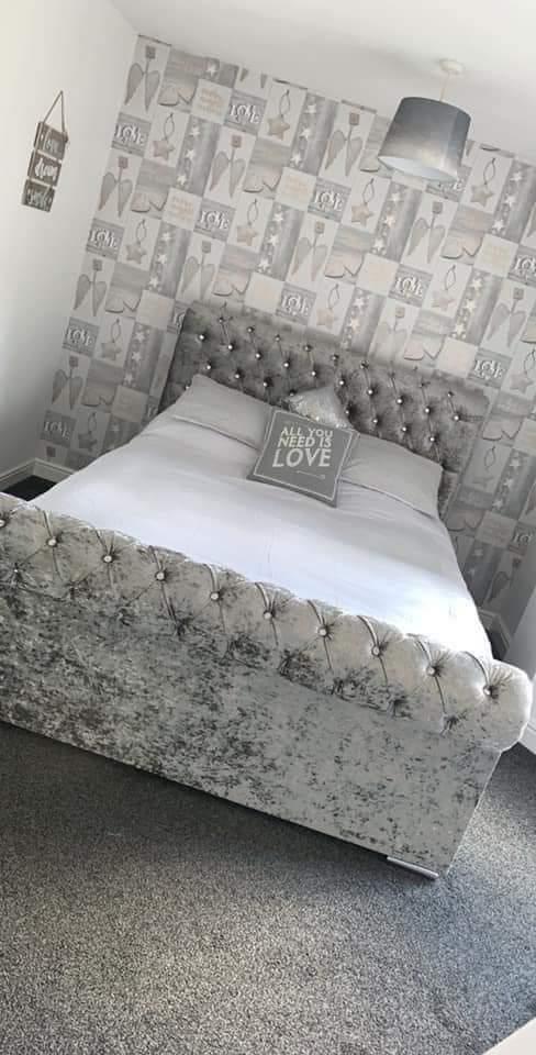 Stylz Sleigh Bed 2