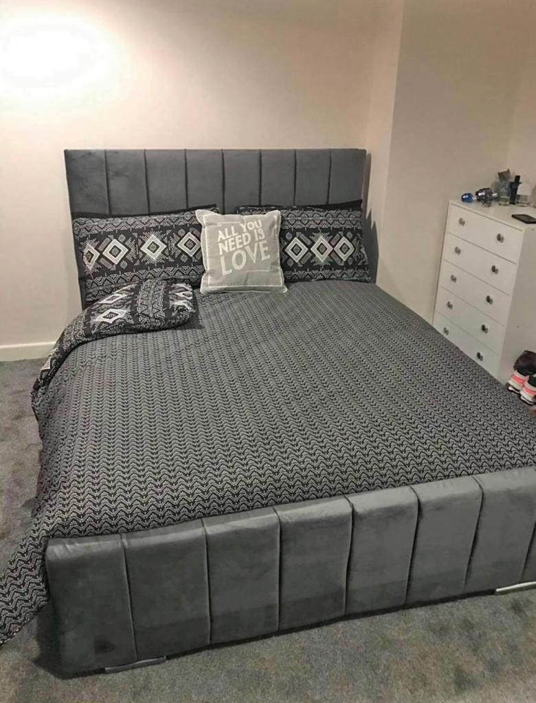 Trendy Panel Back Bed 2