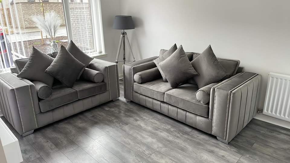 Soothing Lilly Sofa 6